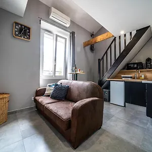 Le Cosy Rock / Rent4night Appartement